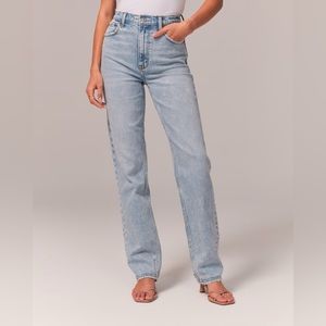 Ultra High Rise 90s Straight Jeans